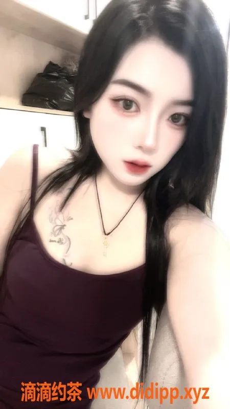 成都楼凤-东站小南，性感高挑，真B妖媚