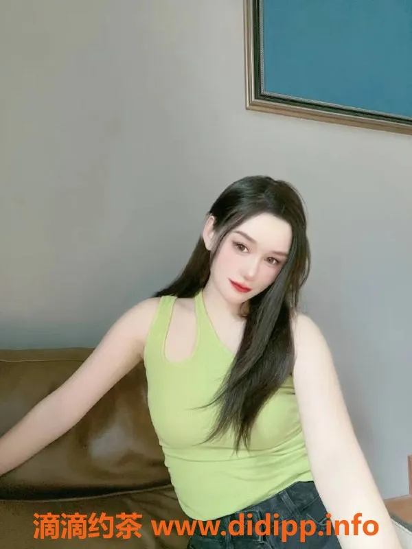 成都楼凤-锦江区安妮，25岁，163cm大长腿，享受SM服务