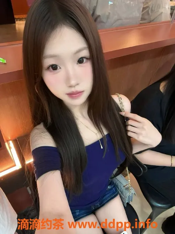 广州楼凤资源信息,广外大三小晴天，19岁，165cm，44斤，纯系天花板