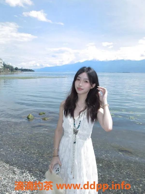 武汉楼凤-阿虞，徐东区21岁女友式服务，163CM 42KG