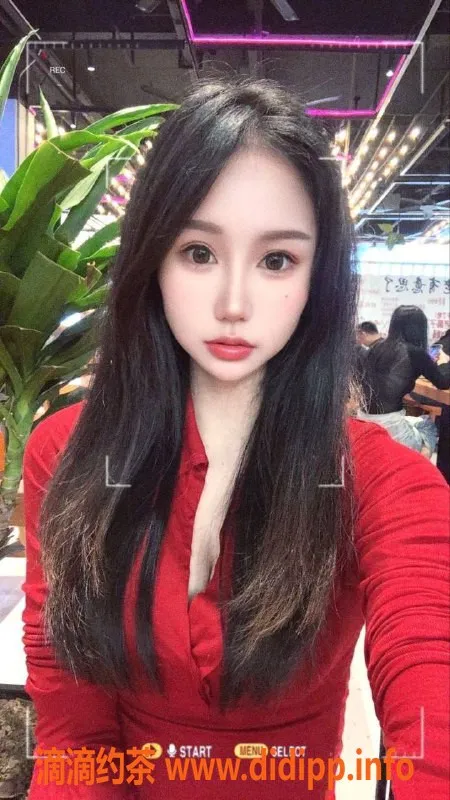 广州楼凤资源信息,广州天河草莓，停车800起，热情服务等你来体验！