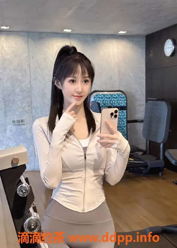 杭州楼凤-上城御姐伊伊，170cm大长腿，900元体验