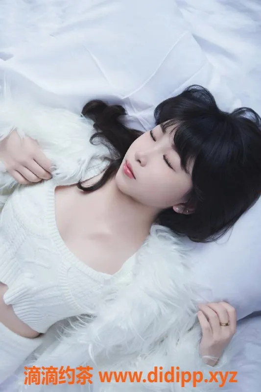 杭州楼凤-上城嫩妹沫沫，舌吻69互舔，700元起