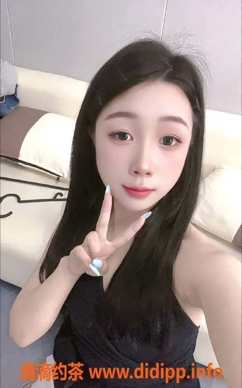 长沙楼凤-天心区月亮，500元快感舌吻服务