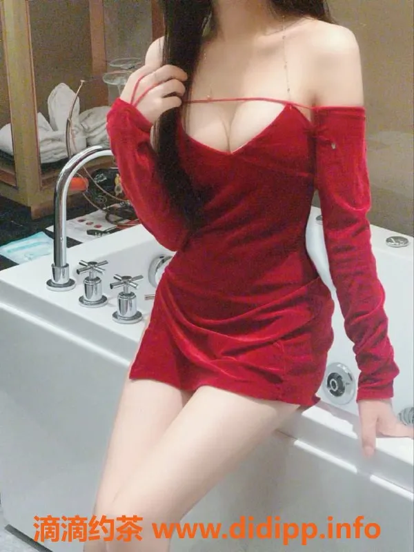 东莞楼凤-南城云朵，600元绝佳服务体验