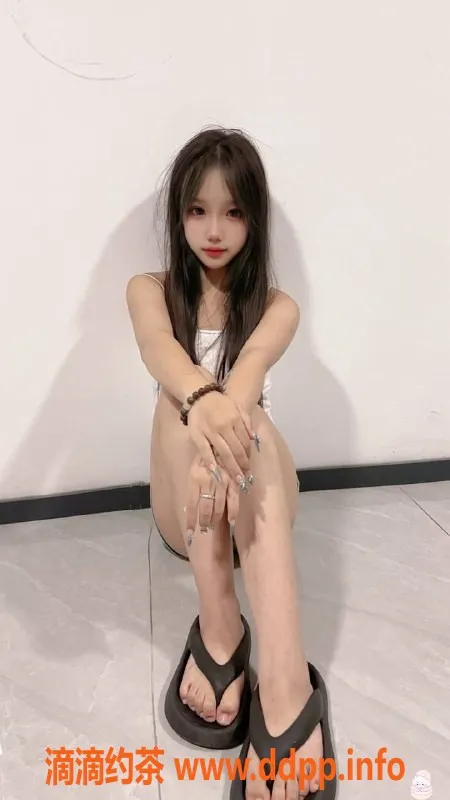 广州楼凤-广州金沙洲小紫嫣，蛇吻服务，800起！