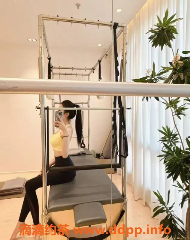 郑州楼凤-郑州管城小白，24岁，170cm，45kg，超值服务！