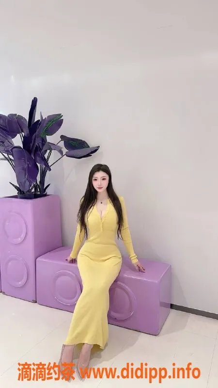 广州楼凤资源信息,天河水蜜桃，课费800元，热情服务！