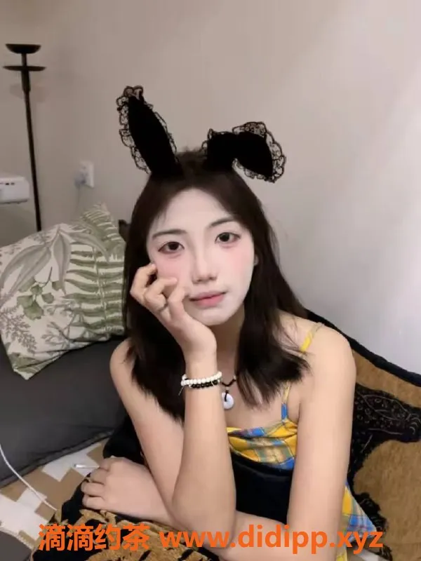 成都楼凤-成华区体育生果果，170CM大长腿，甜美可人