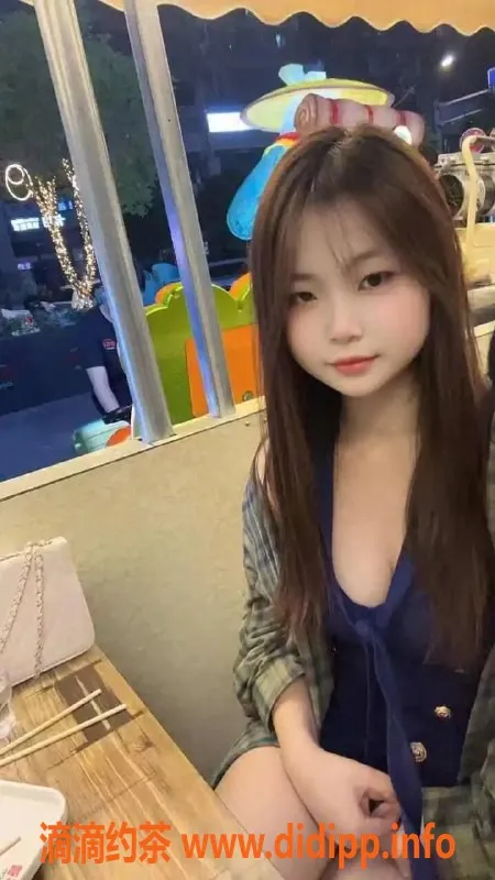 成都楼凤-金牛区萌萌嫩妹，8p服务体验不容错过