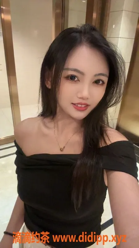 广州楼凤-天河小甜甜，舌吻69P专享，700P起