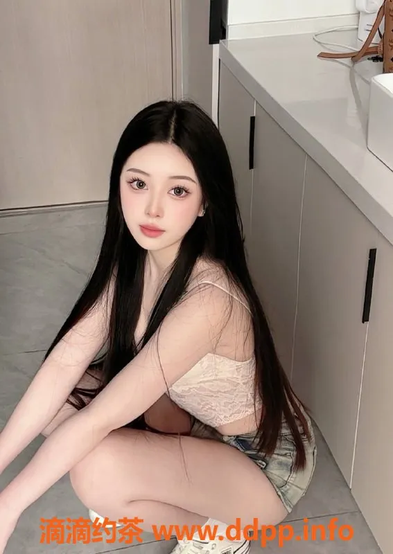 杭州楼凤-上城小满，巨乳御姐，舌吻69互舔仅900起