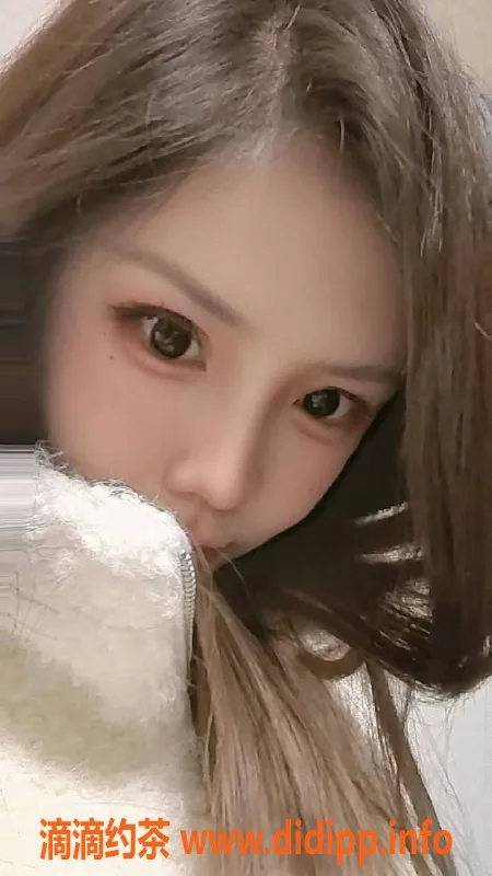 长沙楼凤资源信息,雨花区柳青青，600元无套口服务