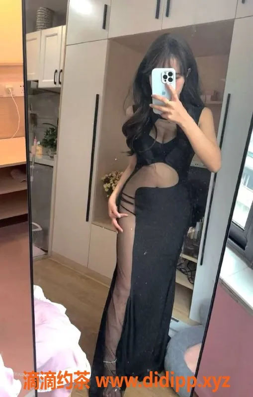 成都楼凤-双流区甜甜嫩妹，700p服务等你来体验！