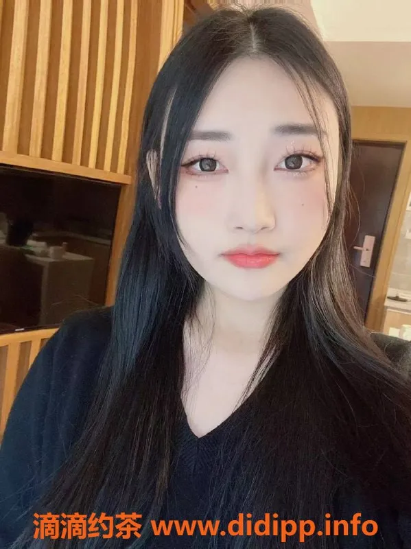 成都楼凤-大源地铁站可可，超值指滑与鸳鸯浴体验