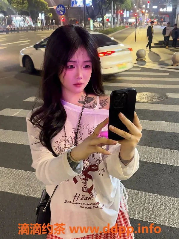 杭州楼凤-上城可乐嫩妹，800元体验多重服务