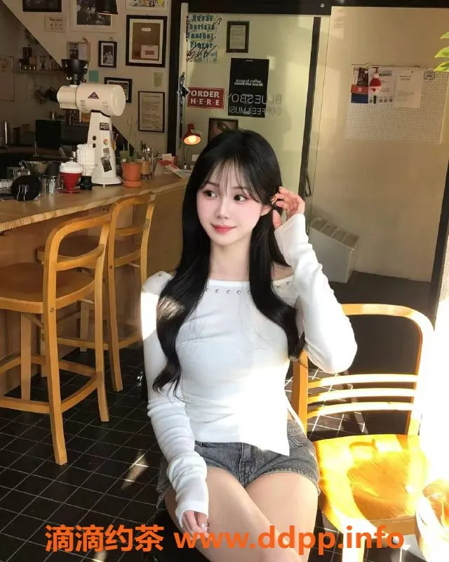 东莞楼凤-艾兰兰小姐，身材火辣，超值体验