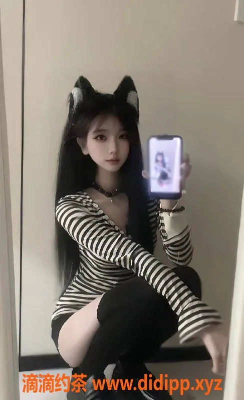 杭州楼凤-上城嫩妹菲菲，1000元/次，舌吻69互舔服务