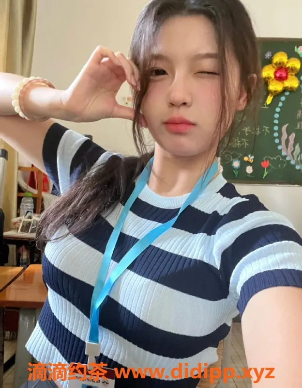 深圳楼凤-宝安小叮当，24岁，160cm，34C，茶水费400元