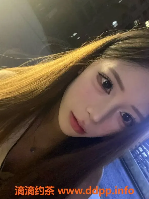 广州楼凤-白云嫩妹布布，只需500p，已视频验证