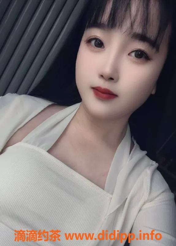 长沙楼凤-雨花区糖小妹，无套口服务，500p起