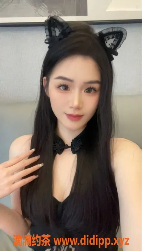 广州楼凤-天河奶啾K，700元私密服务，值得尝试！