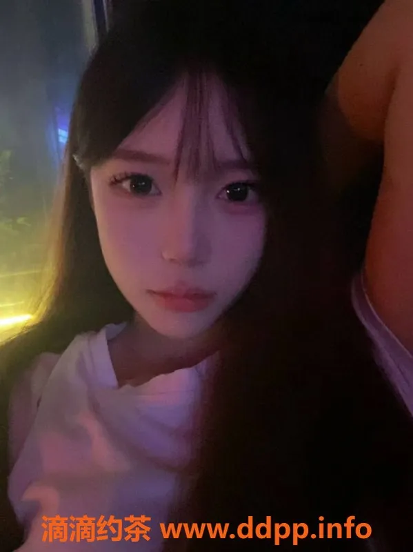 广州楼凤资源信息,白云嫩妹布布，600元一次，视频验证