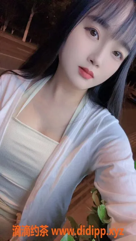 长沙楼凤-雨花区糖小妹，400p起无套服务，热情细腻