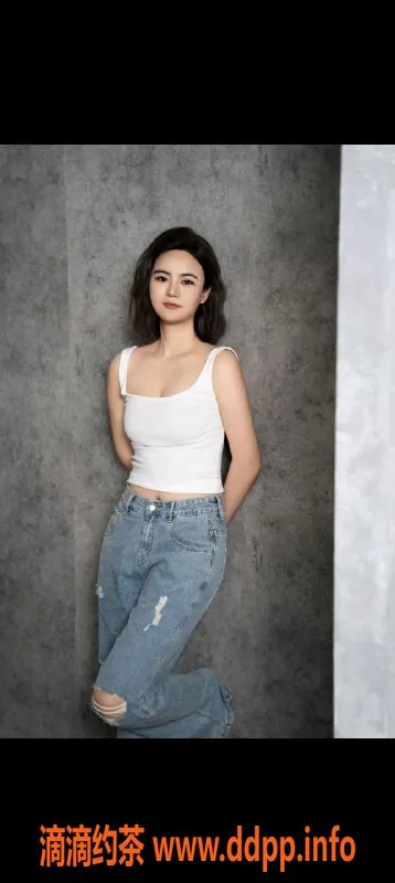 成都楼凤-成华区初初：胸部饱满的热情少妇服务