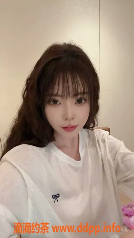 广州楼凤资源信息,广州天河小宝贝，800元起服务