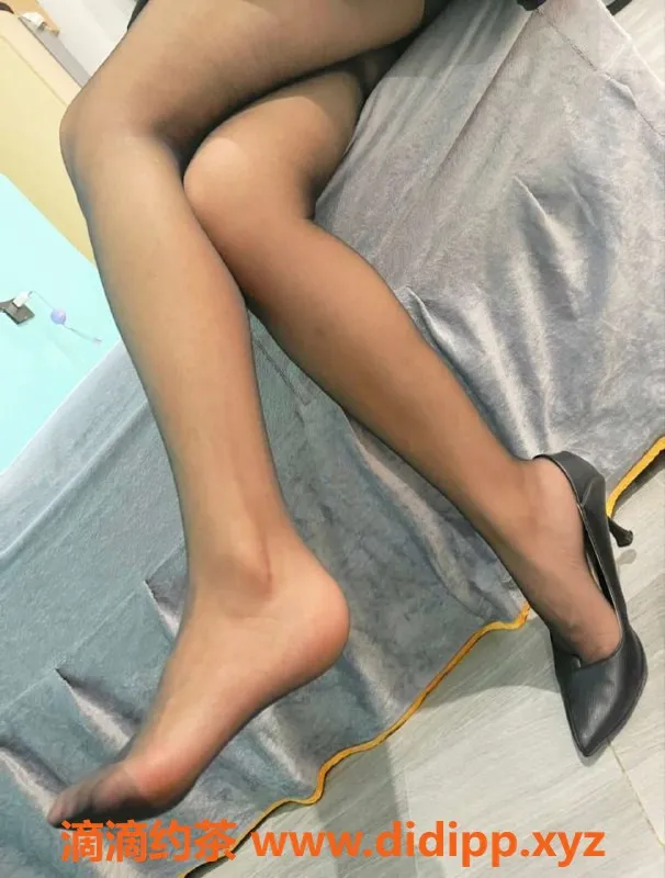 广州抓龙筋-嘉禾望岗晓晓，28岁160cm，性感36D，足恋SM体验等你来！