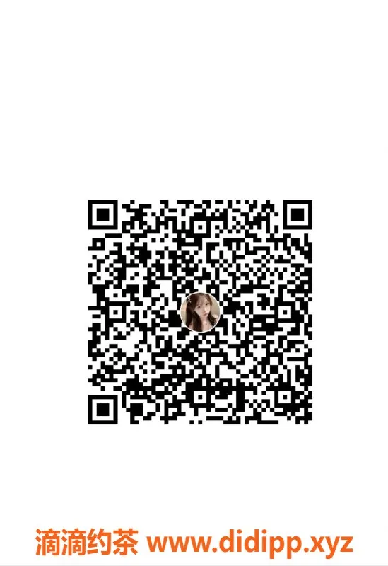 广州楼凤-番禺22岁七七，165cm 50kg 36C，收费优惠