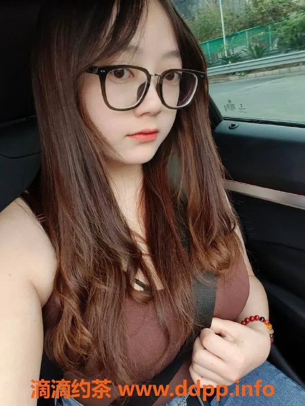 广州楼凤-天河嫩妹雪儿，视频验证，600元体验