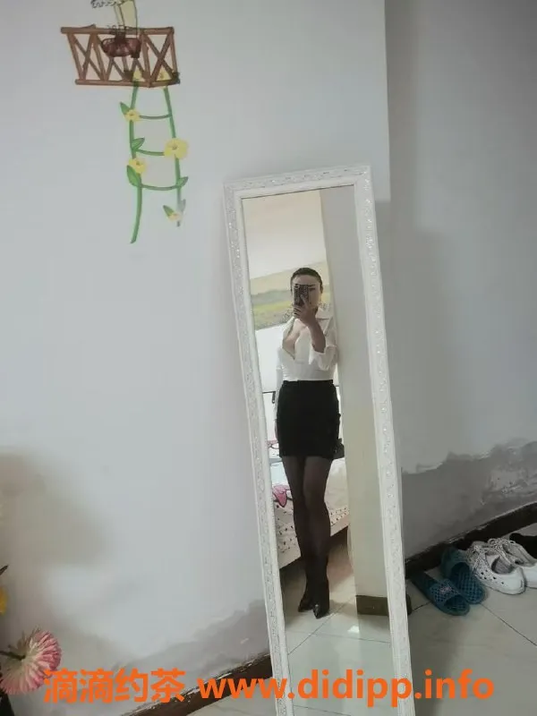 重庆楼凤-黄泥磅婉儿，真实体验与服务推荐