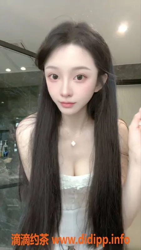 广州楼凤-白云嫩模朵朵，视频验证，服务优质，800元欢迎私聊