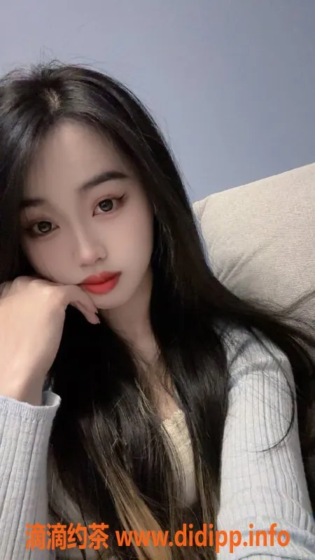 杭州楼凤-滨江蔡小豆，1000元御姐服务，69互舔体验