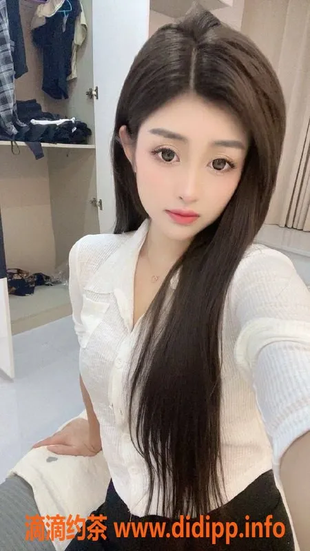 杭州楼凤-临平御姐帆帆，700元起，工兵福利等你来