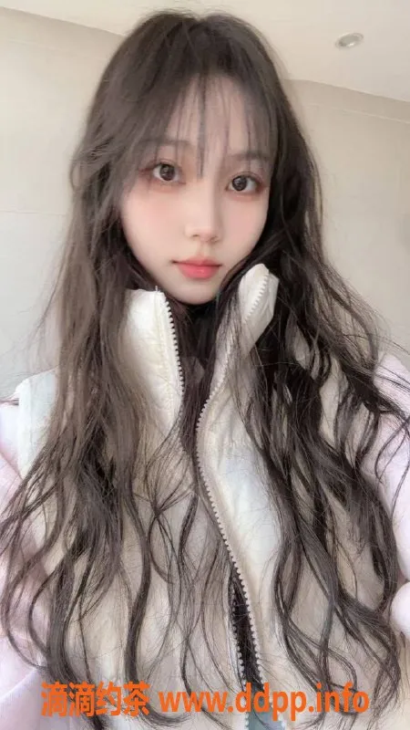 广州楼凤资源信息,海珠贝贝，600元洗吹做服务，已视频验证