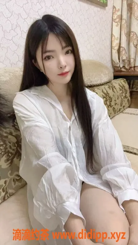 重庆楼凤资源信息,江北夏沫，161cm C罩杯27岁妹子，制服服务体验