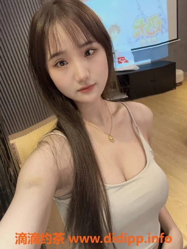 深圳楼凤-福田小苹果🍎 21岁 性感妖媚 美女伴侣