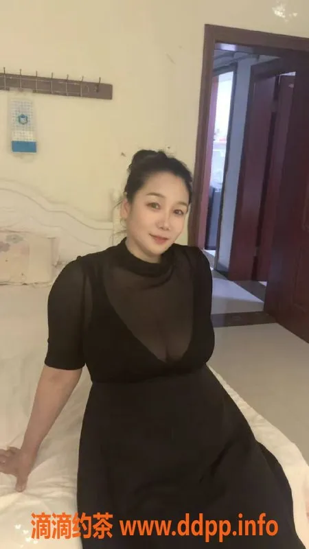 郑州上门服务-郑州熟女小美，身高162，胸围38E，服务上乘
