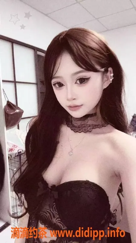 东莞楼凤-万江露露，优质服务，价格600起