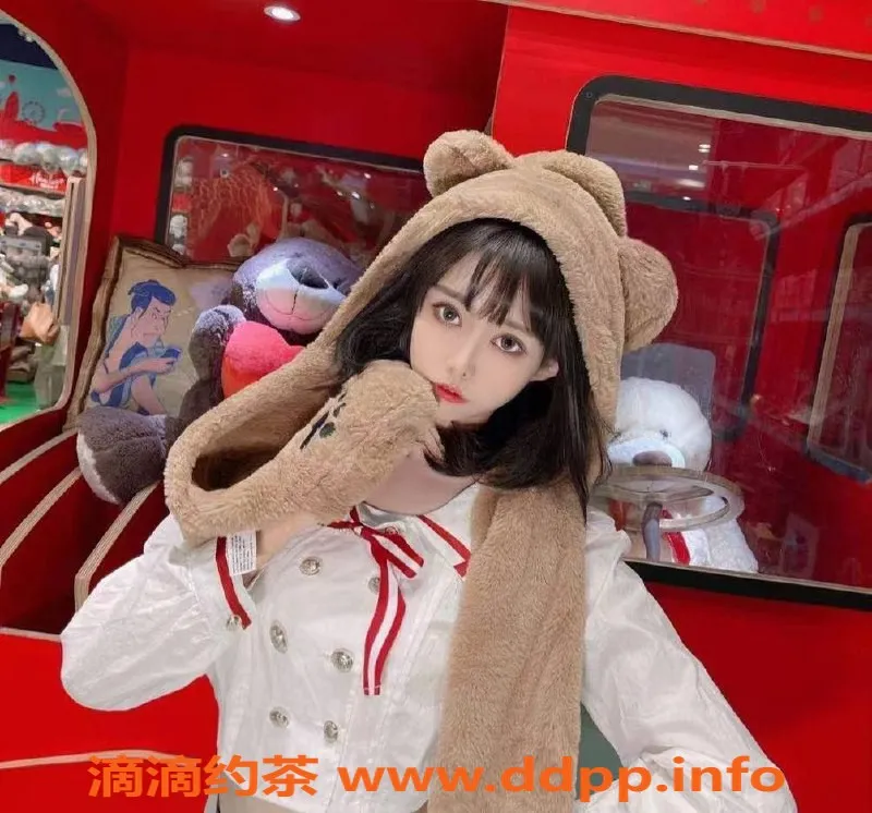 北京楼凤-朝阳三里屯极品白小纯，1500元起上门服务