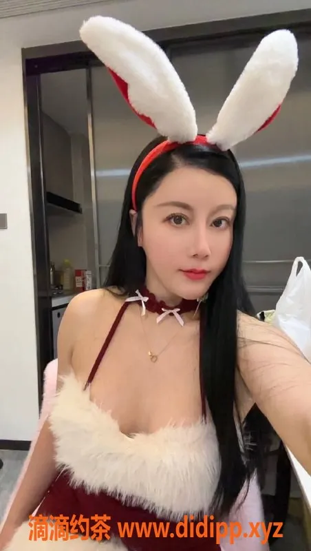 广州楼凤-广州露曦，800元私密体验，服务超棒！