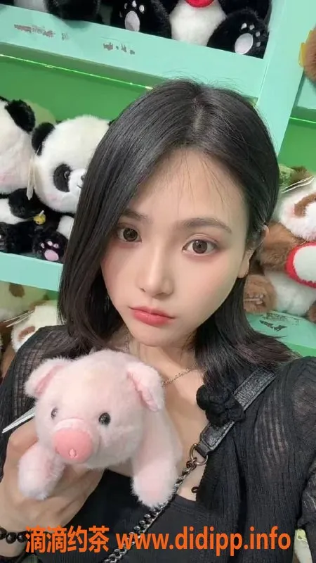 成都楼凤-武侯大区御姐车晴忆，颜值耐看，价格亲民