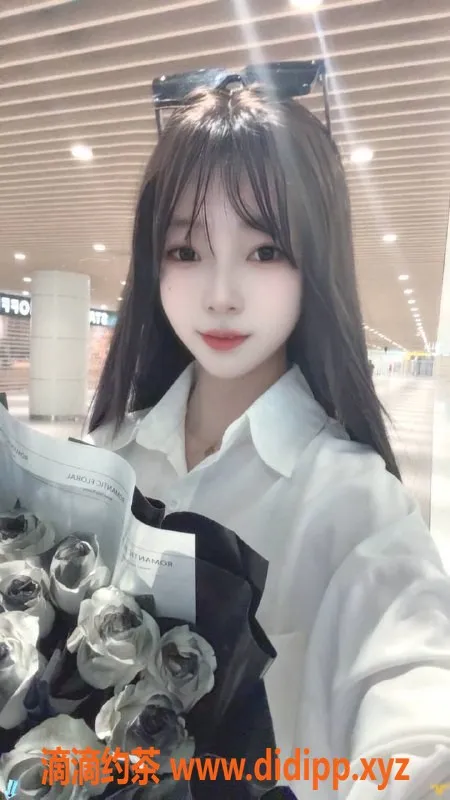 北京楼凤-朝阳脆脆，22岁嫩妹，陪浴服务只需1000/P