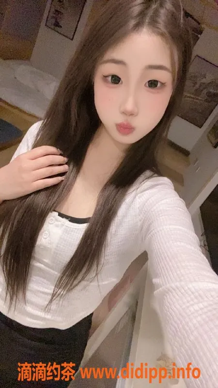 广州楼凤资源信息,海珠小冉，21岁160cm，36C极品女友体验