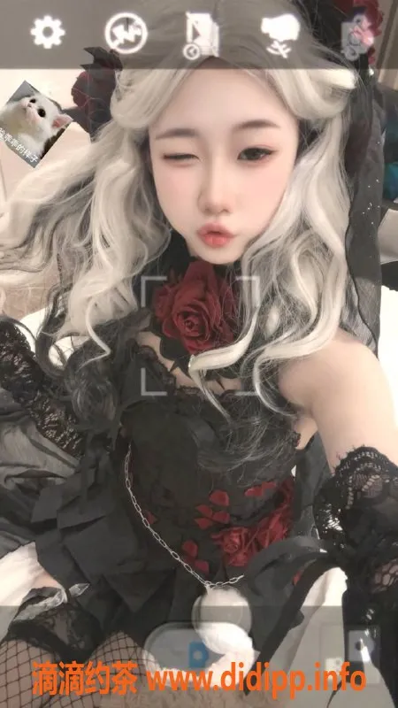 成都楼凤-成华区小丸子，18岁，166cm，女友感满分