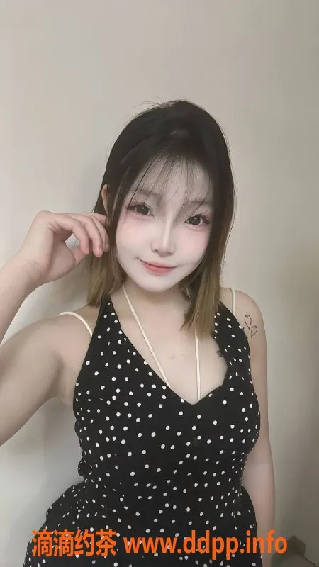 成都楼凤资源信息,骡马市18岁小木，165cm，优惠6P，颜值高