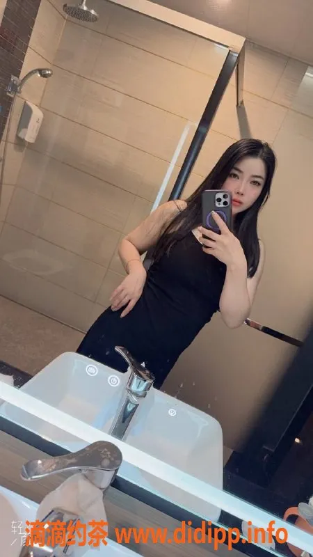 重庆楼凤资源信息,雪初狼友推荐，真实体验，欢迎咨询！